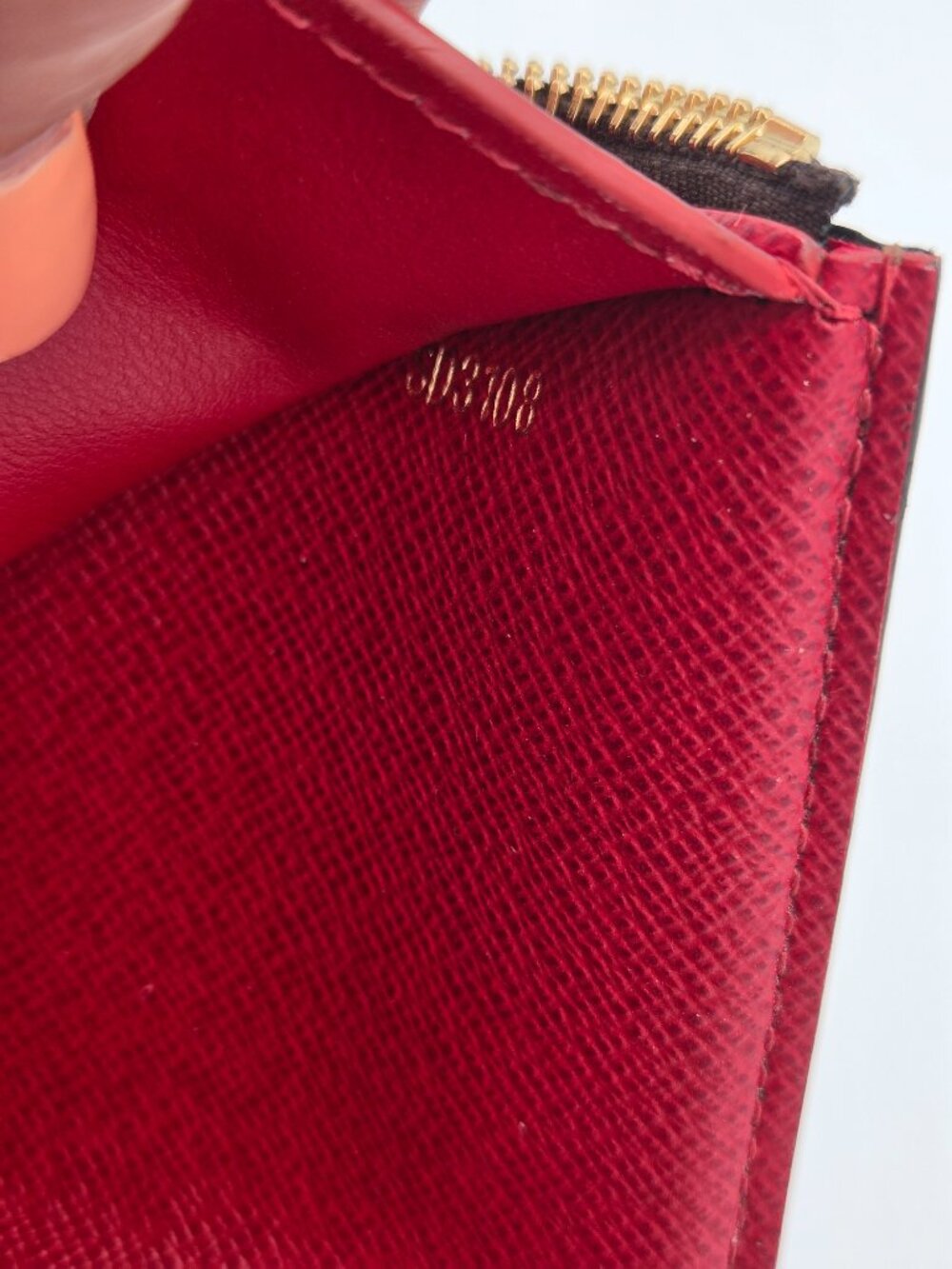 Louis Vuitton Victorine Wallet โ Damier Ebene | Cherry Interior | Pre-Owned - Picture 16 of 16